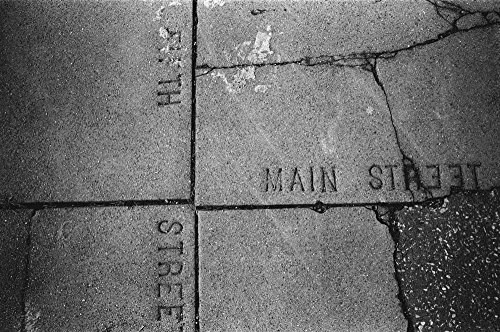 Edward Keating: MAIN STREET: The Lost Dream of Route 66